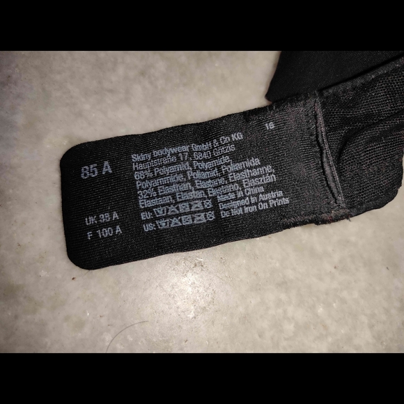 Seamless Bra - Picture 4 of 5